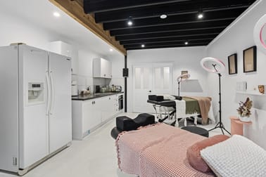 4/14 Fremantle Street Burleigh Heads QLD 4220 - Image 2