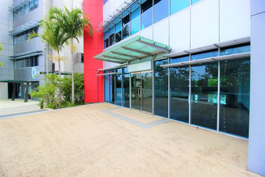 1/2 Waterfront Place Robina QLD 4226 - Image 1