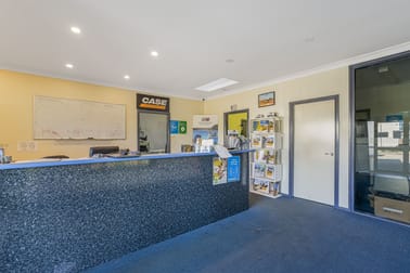 99 Glenwood Drive Thornton NSW 2322 - Image 2
