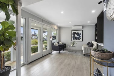 12 Ashmore Road Bundall QLD 4217 - Image 2