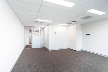 5.03/4 Columbia Court Norwest NSW 2153 - Image 3
