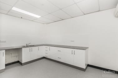 B/320 Flinders Street Townsville City QLD 4810 - Image 3