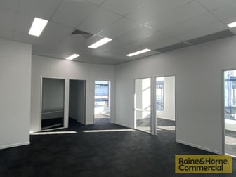 8/3-5 Hinkler Court Brendale QLD 4500 - Image 3