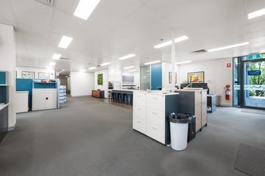 5/1020 Doncaster Road Doncaster East VIC 3109 - Image 2