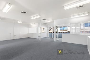 11/541 Boundary Street Spring Hill QLD 4000 - Image 2