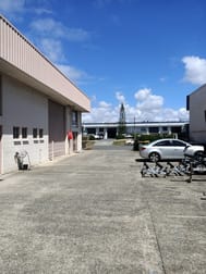 2/12 Ereton Drive Arundel QLD 4214 - Image 3