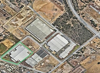 Click to view all images 2 Clifford Street Maddington WA 6109 - Image 3