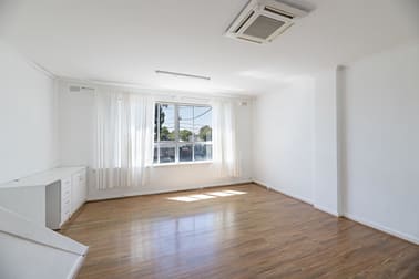 Level 1/Level 1, 1368 Toorak Road Camberwell VIC 3124 - Image 3