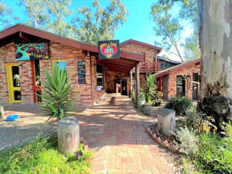 Shop 4, 850 Heidelberg-Kinglake Road Hurstbridge VIC 3099 - Image 1