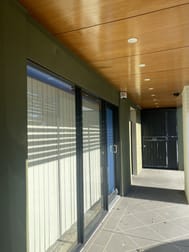 13/1 Kalimna Drive Broadbeach Waters QLD 4218 - Image 2