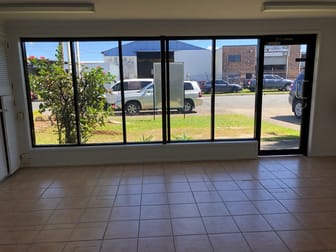 23 KNIGHT STREET Portsmith QLD 4870 - Image 2