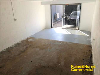 9/9 Frinton Street Southport QLD 4215 - Image 1