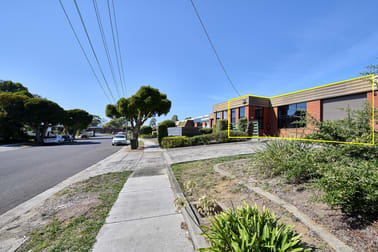 3/9 Woodbine Court Wantirna South VIC 3152 - Image 3