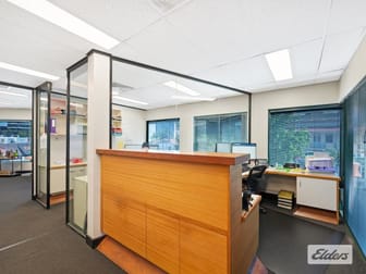 32 Logan Road Woolloongabba QLD 4102 - Image 2