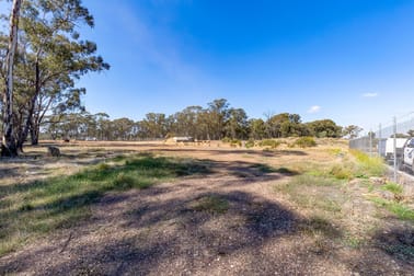 82 Victa Road East Bendigo VIC 3550 - Image 1