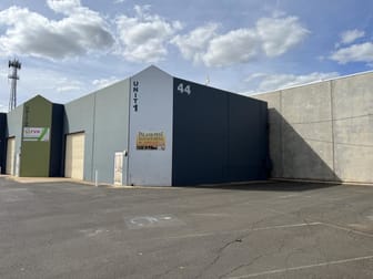 1/44 Mountbatten Drive Dubbo NSW 2830 - Image 1