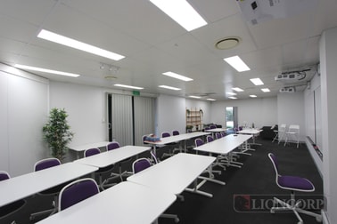 Greenslopes QLD 4120 - Image 2