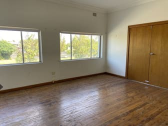 2/109 Banna Ave Griffith NSW 2680 - Image 1