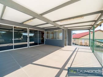 2/75 Cambridge Parde Manly QLD 4179 - Image 3