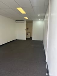 1/180 Sladen Cranbourne VIC 3977 - Image 3