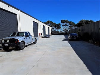 31 Lindsay Road Lonsdale SA 5160 - Image 1
