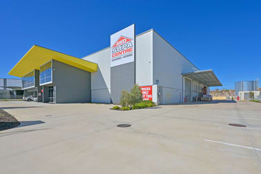 69 Bushland Ridge Bibra Lake WA 6163 - Image 3