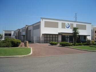 Unit 1 & 2/79 Catalano Circuit Canning Vale WA 6155 - Image 3