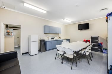 31 Detroit Crescent Corio VIC 3214 - Image 3