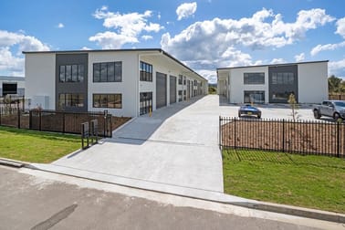Units 1-10/62 Spitfire place Rutherford NSW 2320 - Image 1