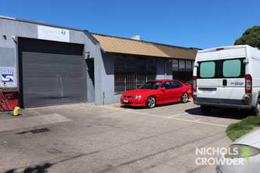 4/4 Canterbury Road Braeside VIC 3195 - Image 1