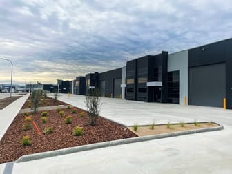 20 Flatland Close Pakenham VIC 3810 - Image 2