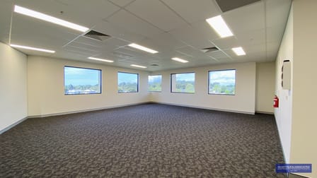 5N/2 Flinders Parade North Lakes QLD 4509 - Image 2