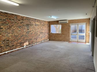 4/33 Lorn Road Queanbeyan NSW 2620 - Image 3