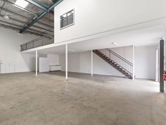 2/4 Victory East Street Urangan QLD 4655 - Image 2