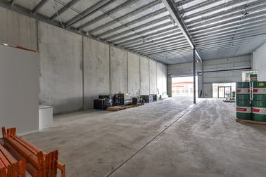 2/1 Curtiss Close Tamworth NSW 2340 - Image 3