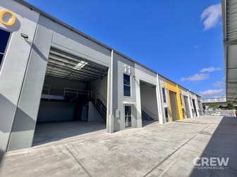 11/10 Logistics Place Arundel QLD 4214 - Image 1