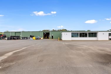 Whole Building/4 Reece Court Somerset TAS 7322 - Image 3