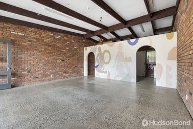 4/90-94 Melbourne Hill Road Warrandyte VIC 3113 - Image 2