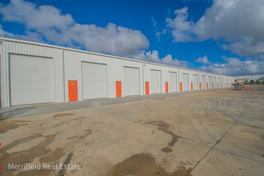 32/370A Albany Highway Orana WA 6330 - Image 1