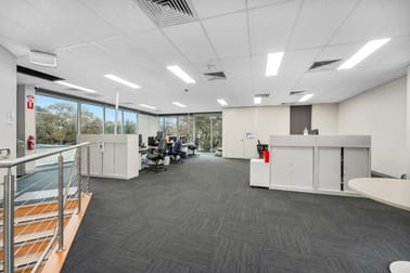 20 Langmore Lane Berwick VIC 3806 - Image 2