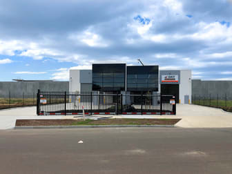 1/42 Rockfield Way Ravenhall VIC 3023 - Image 1