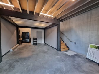 11/15 Earsdon Street Yarraville VIC 3013 - Image 3