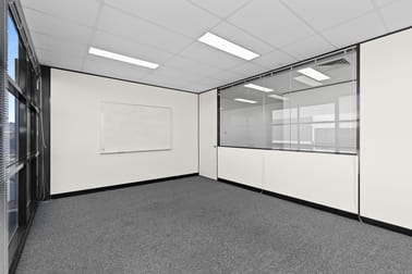 3/6 Garden Road Clayton VIC 3168 - Image 2