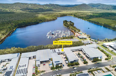 Unit 5, 37 Access Crescent Coolum Beach QLD 4573 - Image 1