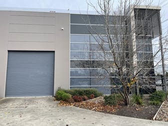 Unit 1/1 - 9 Rocklea Dr Port Melbourne VIC 3207 - Image 1