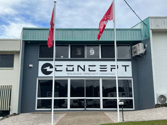 Click to view all images 3/9 Bailey Crescent Southport QLD 4215 - Image 1