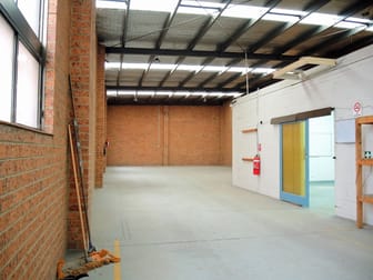 9 Hanrahan Street Thomastown VIC 3074 - Image 2