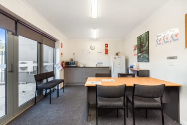 21 McDowalls Road East Bendigo VIC 3550 - Image 2