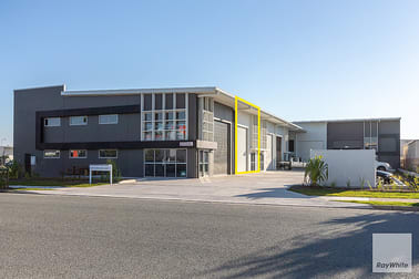2/5 Focal Avenue Coolum Beach QLD 4573 - Image 1