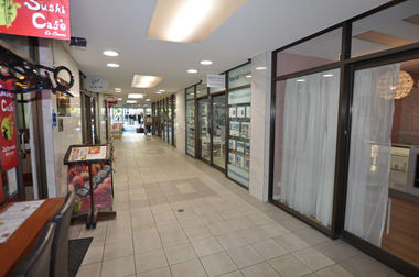 49-51 Thomas Dve Chevron Island QLD 4217 - Image 3